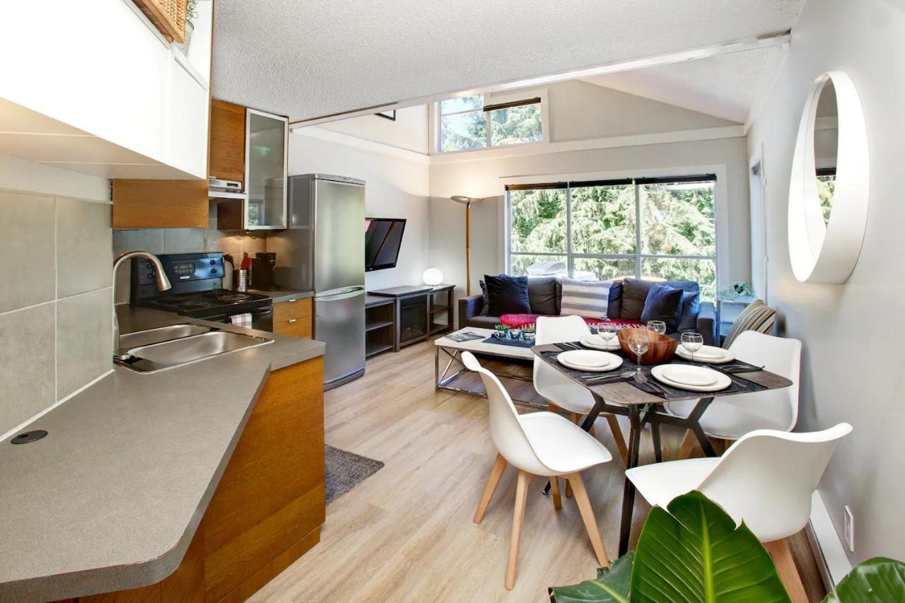 Gondola Haus - Free Parking Apartment วิสต์เลอร์ ภายนอก รูปภาพ